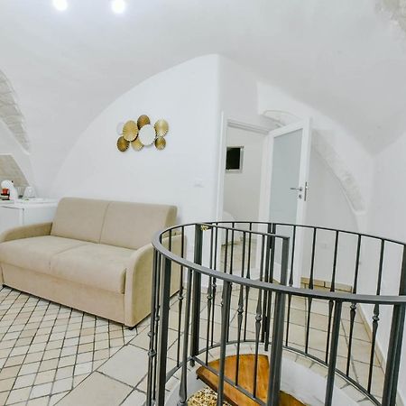 Grotta Antigone - 3Min Dal Centro Storico Apartment Ostuni Exterior photo